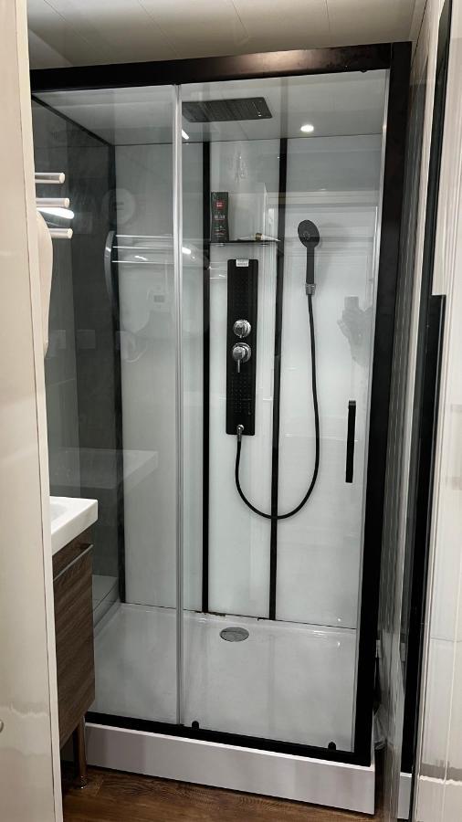 Embrun - Appartement 4/6 Personnes Avec Exterieurs Kültér fotó